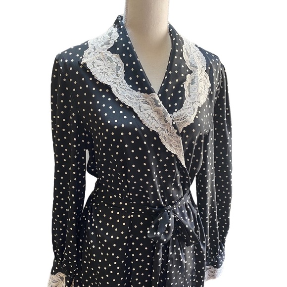 Vintage Victoria’s Secret Gold Label Long Robe with Polka Dots - Picture 2 of 11
